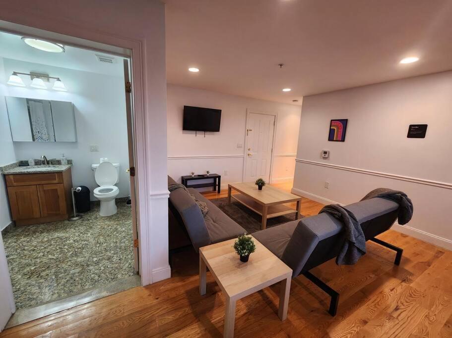 Appartement Luxurious 2 Bed ! Mins To Nyc! à Union City Extérieur photo