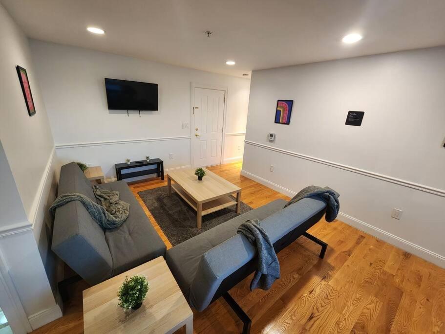 Appartement Luxurious 2 Bed ! Mins To Nyc! à Union City Extérieur photo