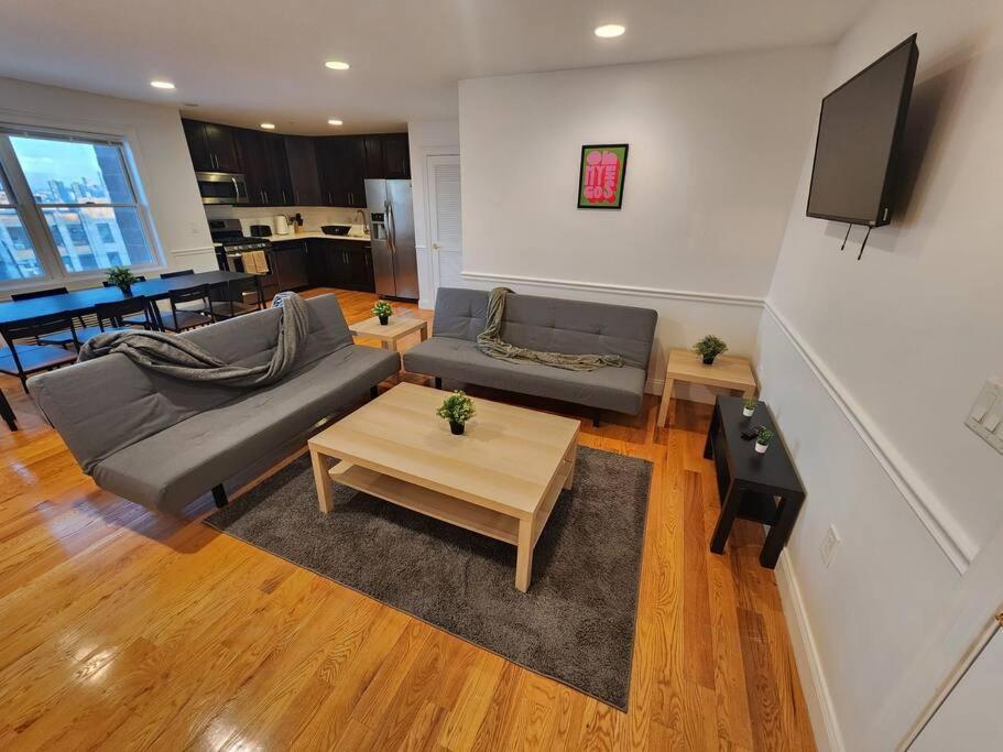 Appartement Luxurious 2 Bed ! Mins To Nyc! à Union City Extérieur photo